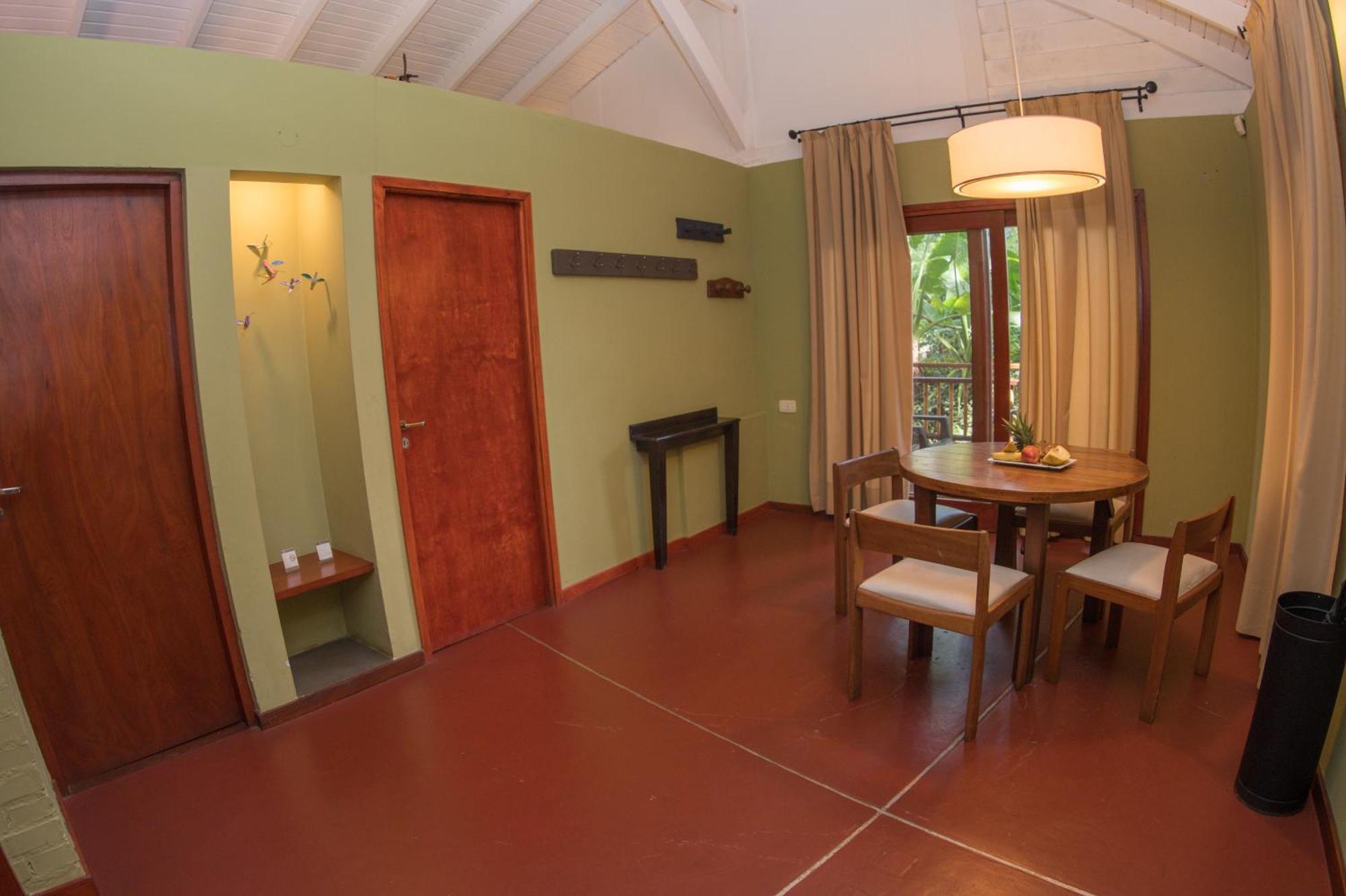Raices Amambai Lodges Puerto Iguazú Exteriör bild